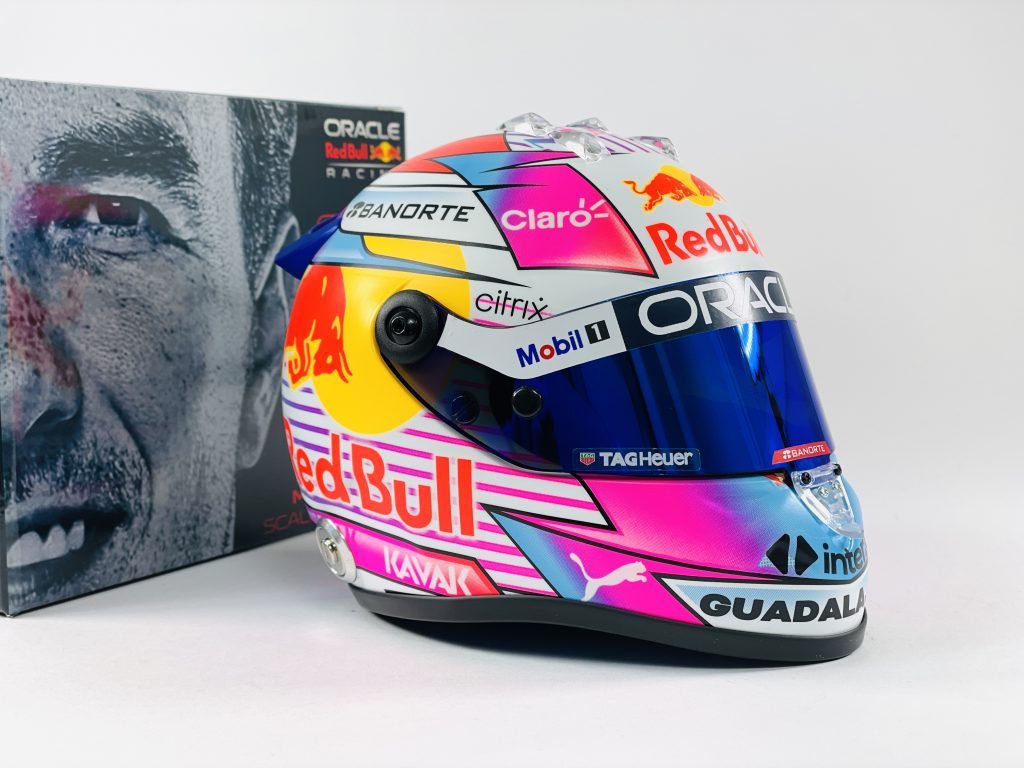 Casque Schuberth Carlos Sainz F1 2021 – Échelle 1/2 – Neuf – Réplique F1