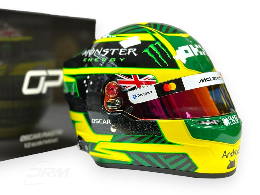 Oscar Piastri 2026 McLaren Australian GP Bell 1:2 Helmet